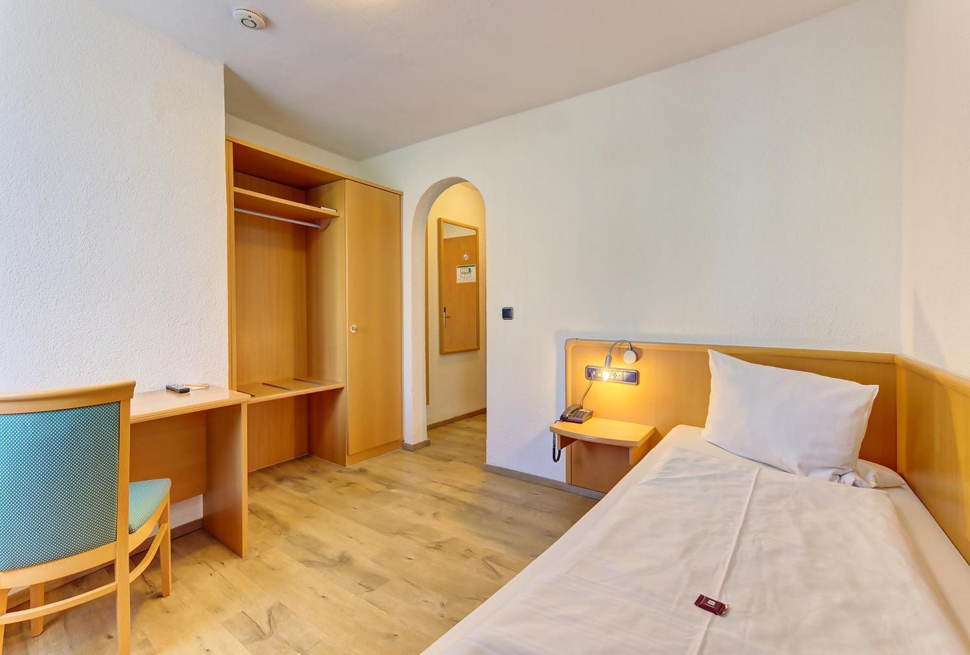 Hotel Post Weiden in der Oberpfalz Exterior photo