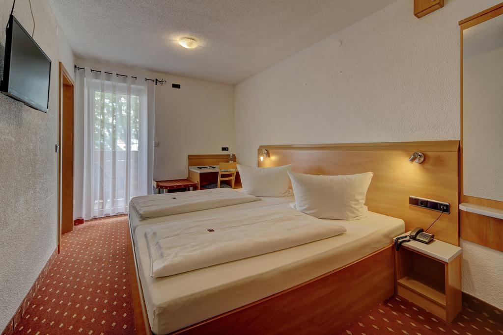 Hotel Post Weiden in der Oberpfalz Exterior photo